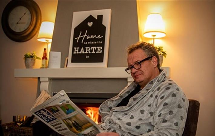 Maikel Harte met zijn try-out eindejaarsvoorstelling 'Home is where the Harte is'